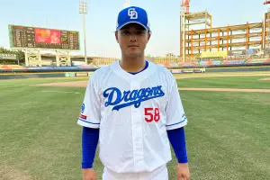 影／亞冠賽見識到台灣棒球實力　中日大物石橋康太讚：古林很強！
