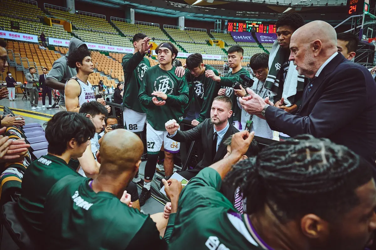 ▲台啤永豐雲豹職業籃球隊今（25）日在主場靠著團隊合作，以101:95擊敗高雄全家海神，團隊共有6人得分上雙，取得主場2連勝。（圖／雲豹球團提供）