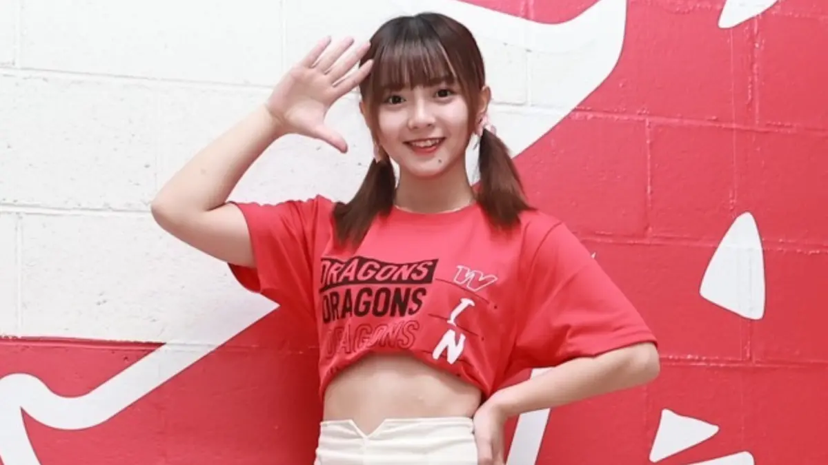 ▲才剛加入2個多月的小龍女練習生詩雅，比妹妹十元還早封王，而且還大方送出「冠軍禮」給妹妹，笑翻大家。（圖／記者葉政勳攝影）