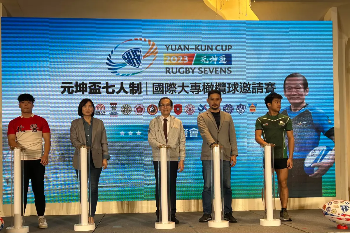 ▲第四屆元坤盃大專橄欖球賽將在下月23、24日展開，元坤盃創辦人義大醫院院長杜元坤（中）。（圖／記者張志宇攝）
