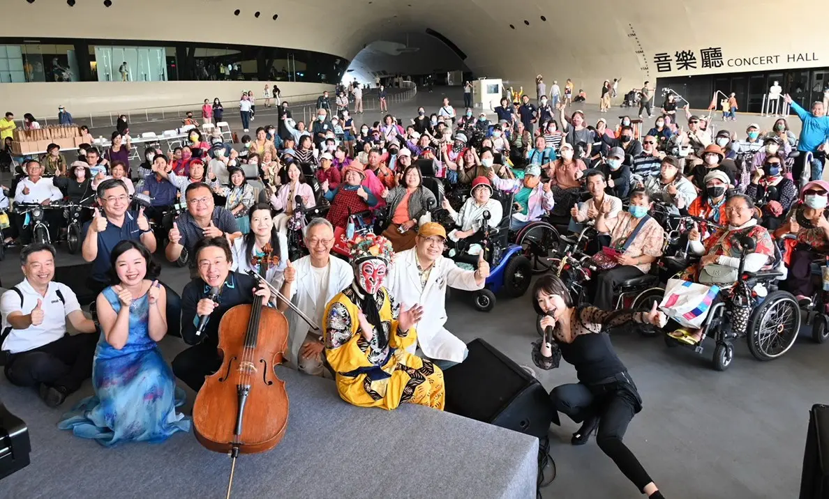 ▲中鋼集團教育基金會舉辦輪椅族音樂會，以傳遞溫暖與幸福。(圖／中鋼集團提供)