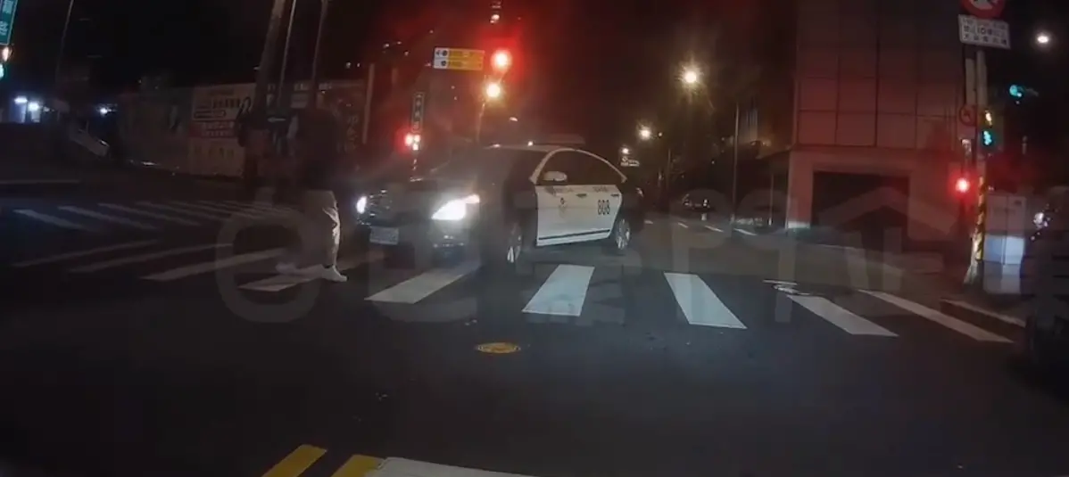 ▲龜山分局表示，後續將依規定舉發，同時加強教育安全駕駛觀念。（圖／翻攝黑色豪門企業）