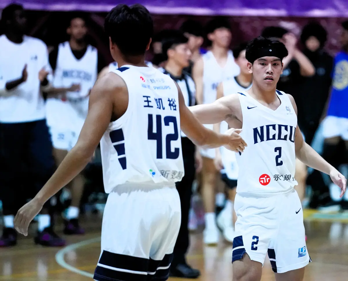 ▲政大徐得祈飆關鍵三分彈，率球隊全勝過關。（圖／大專體總提供）