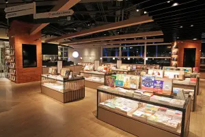 ▲日本最美書店「TSUTAYA BOOKSTORE蔦屋書店」進駐高雄大立百貨。（圖／大立百貨提供）