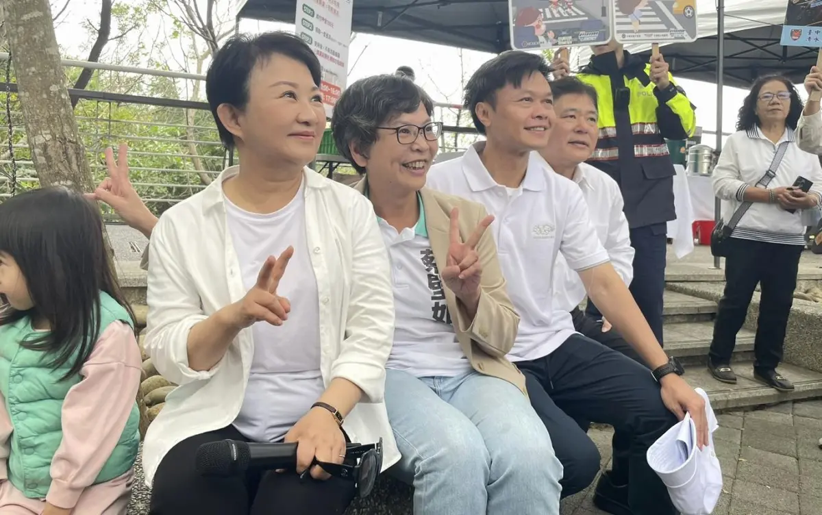 ▲蔡壁如表示，媽媽市長和媽媽立委將於星期日競總成立時雙劍合璧。（圖／翻攝蔡壁如臉書，2023.11.29）