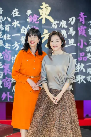 ▲林青霞(右)二度登上《TVBS看板人物》接受主持人方念華專訪。(圖／TVBS提供)