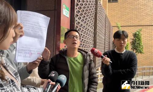 呂忠吉告侯友宜 包庇 ▲「玩色創意」負責人呂忠吉,質疑國民黨總統候選人侯友宜涉及「包庇」喬案疑雲,向台北地檢署告發侯友誼涉嫌包庇罪。(圖/記者潘千詩攝,2023.11.30)