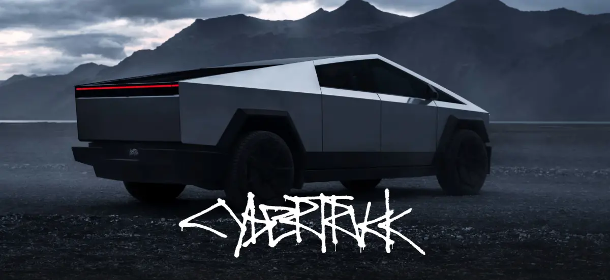 ▲特斯拉電動皮卡 Cybertruck 在歷經兩年的延誤和投產阻礙後，公司執行長馬斯克宣布，終於在昨（30）日完成少量交車，基本款售價折合不到台幣200萬元。（圖／特斯拉官網）