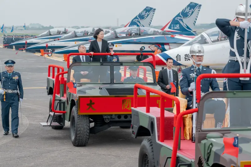 ▲總統蔡英文主持「空軍飛行訓練指揮部」編成典禮。（圖／總統府提供）