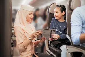 ▲汶萊皇家航空歡慶四度蟬聯「世界最佳機組人員」獎項，將推出優惠促銷機票，優惠日期為2023年12月04日－2023年12月10日。（圖／汶萊航空提供）