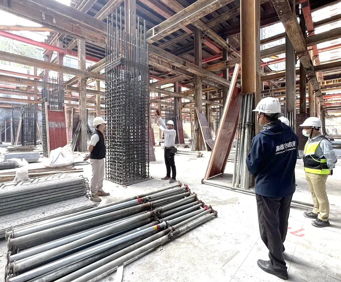 ▲北榮職業醫學及臨床毒物部主任楊振昌指出，甲苯中毒患者以裝潢工人最為常見，其他使用有機溶劑處理接觸面的施作工人中毒等也時有所聞。（示意圖／高雄市政府勞工局提供）