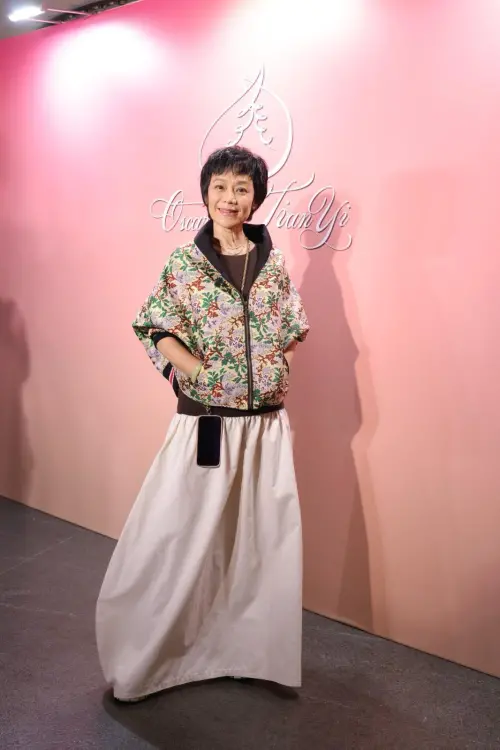 張艾嘉獨子王令塵舉行婚宴,與交往7年的29歲火辣大陸超模游天翼完婚。(圖/Number One PR Communication Limited提供) ▲張艾嘉獨子王令塵舉行婚宴,與交往7年的29歲火辣大陸超模游天翼完婚。(圖/Number One PR Communication Limited提供)