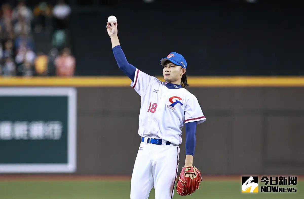 ▲亞錦賽中華隊大巨蛋出戰日本，徐若熙先發主投。（圖／記者葉政勳攝 ）