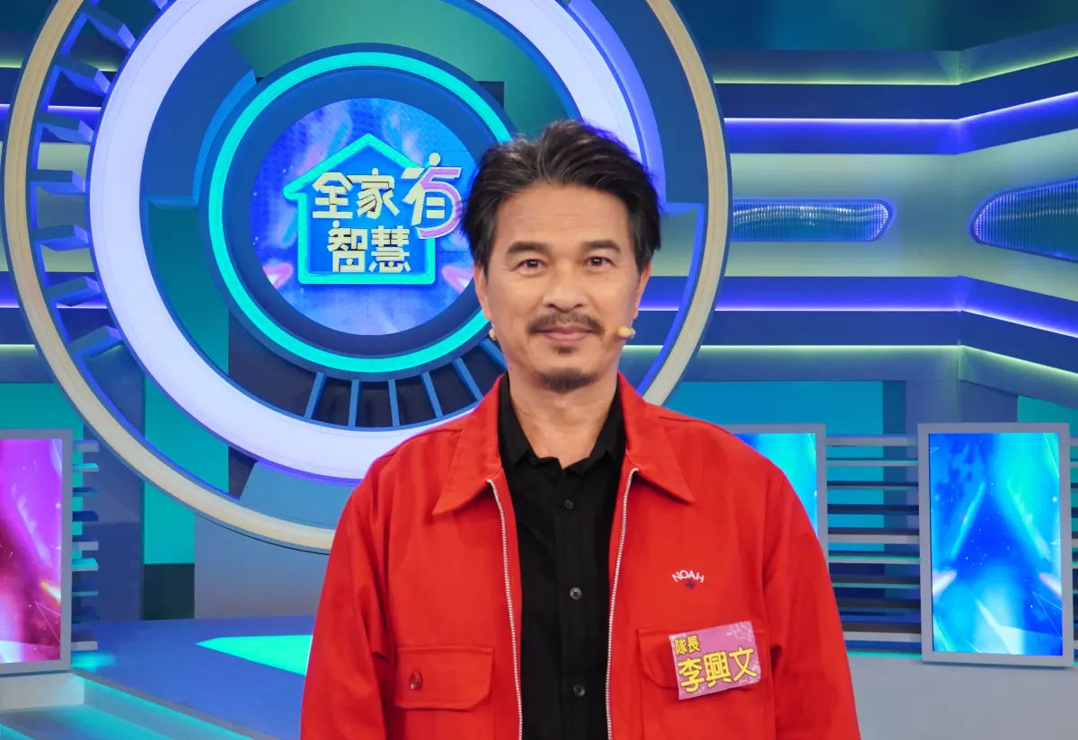 ▲李興文上個月拍攝電影時，因胃痙攣凌晨送急診，大病初癒他不改自律本性，錄影早早到現場，讓主持人林美秀很不好意思。（圖／公視台語台）