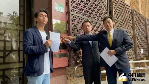 侯友宜競選辦公室發言人呂家愷、律師簡榮宗、律師葉慶元 ▲侯友宜競選辦公室發言人呂家愷、律師簡榮宗、律師葉慶元(圖/記者潘千詩攝,2023.12.05)