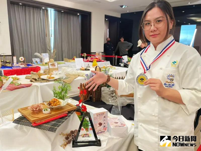 ▲醒吾科技大學餐旅管理系陳宣妤，開發出「蝦仁肉臊料理包」勇奪特別獎。（圖／記者陳美嘉攝，2023.12.05）