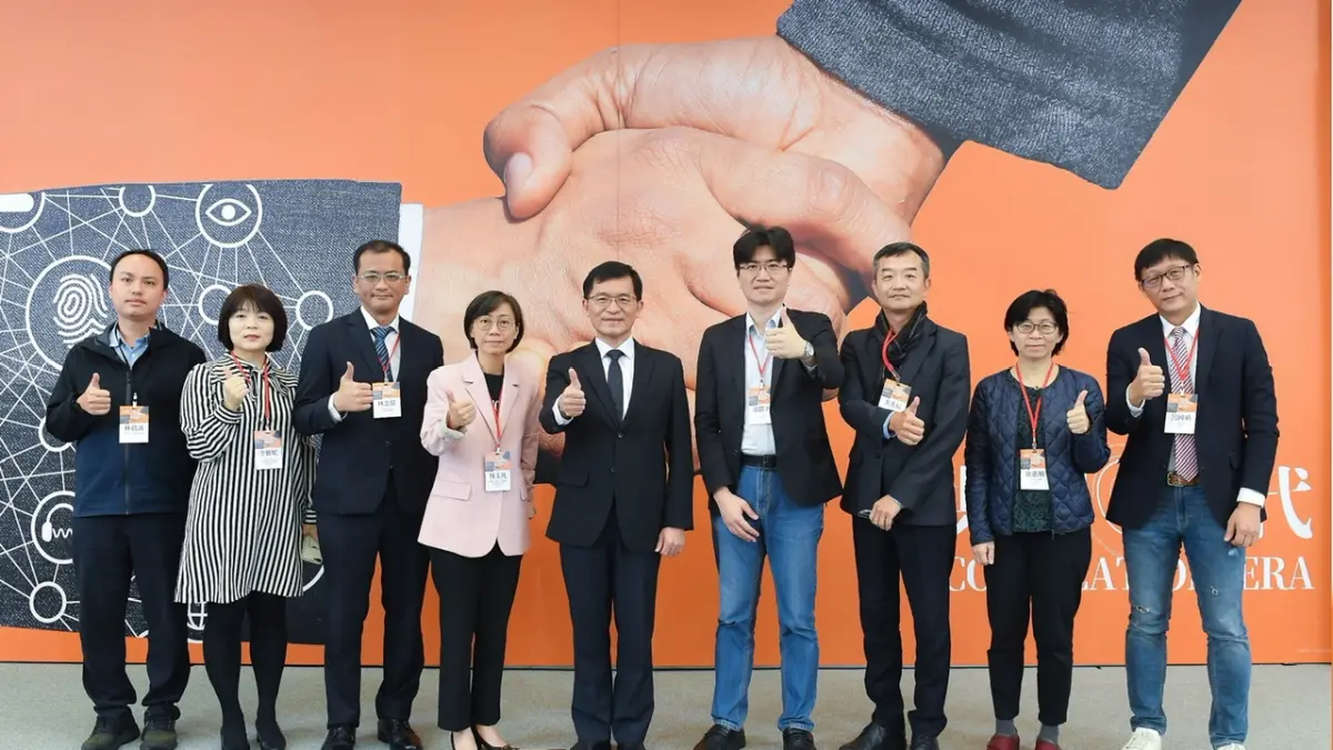 ▲經濟部中小及新創企業署攜手資策會數位轉型研究院，希望藉由國際趨勢觀察和企業案例分享，協助企業與新創共創雙贏。（圖／記者陳美嘉翻攝）