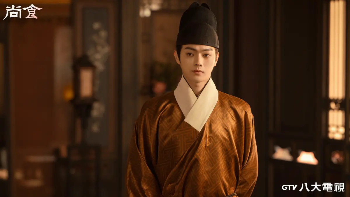 ▲今日壽星許凱出道前是淘寶小模，走紅後免不了被過度熱情的粉絲騷擾，如遭半夜敲房門。（圖／許凱事務所微博）