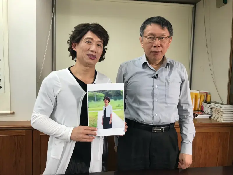 ▲柯文哲（右）稱最怕郭子乾扮演陳珮琪。（圖／郭子乾提供）