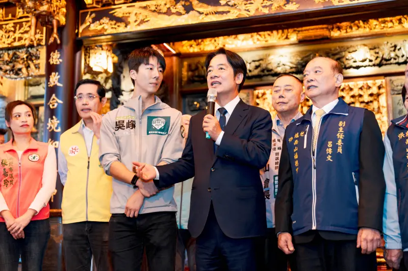 ▲賴清德第五度赴選區替吳崢輔選。(圖/賴競總提供)