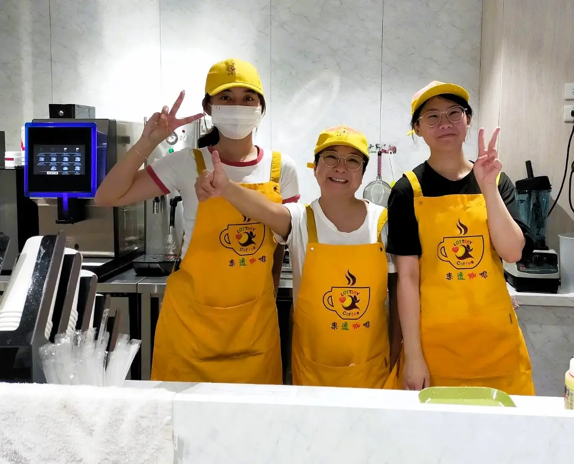 ▲樂透咖啡結合刮刮樂和運動彩券，是未來的新興產業。（圖／李宏益提供）