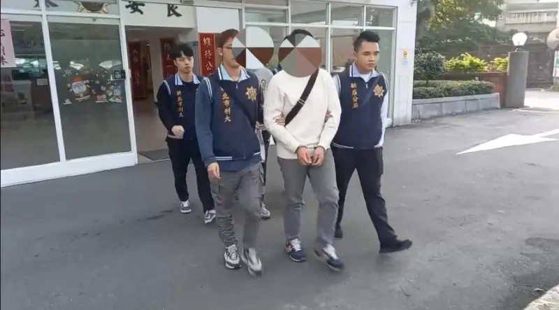 ▲警方將涉嫌開出大選賠率及線上博弈賭盤的張男及李男移送法辦。(圖/翻攝畫面)