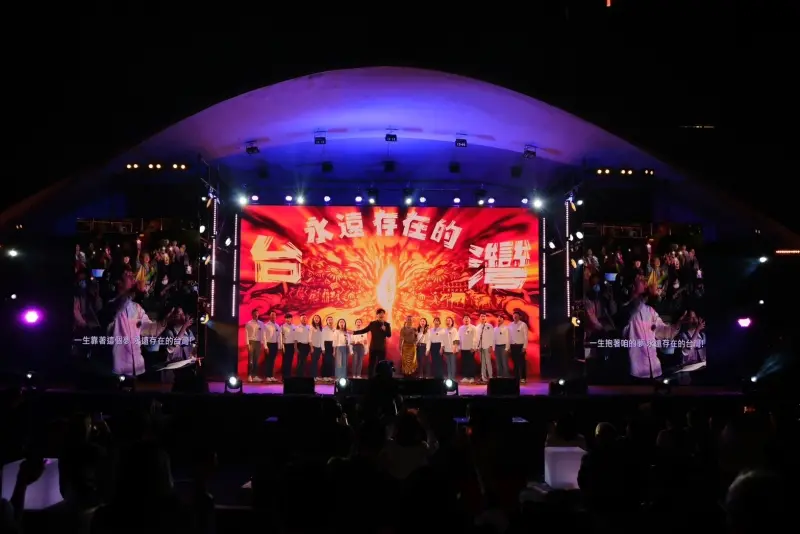 ▲跨界文化人串連發起的「挺美好音樂會」於昨（9）日在台北二二八公園進行演出。（圖／島路行動提供）