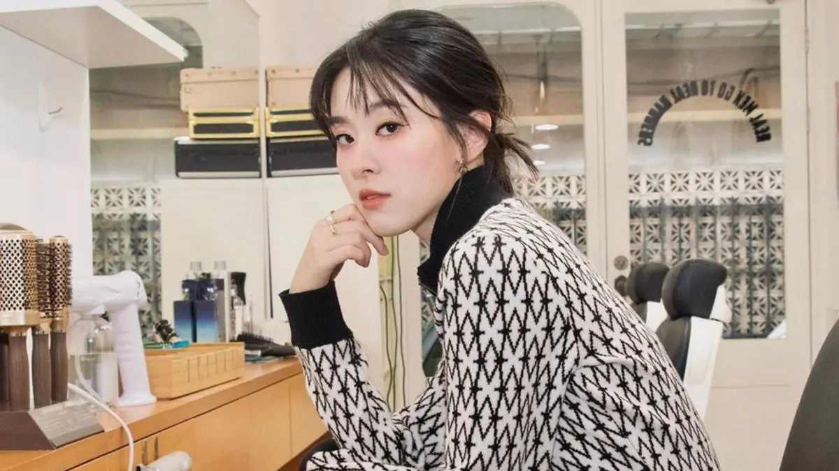 ▲邱偲琹在19歲那年為了拍《親愛的殺手》裸露床戲，竟願意全身脫光，尺度超級大，結果6年過去了，爸爸到現在都還不敢看。（圖／邱偲琹IG）