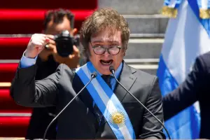 我們沒錢！「阿根廷川普」就職總統　將祭「電擊」撙節救國家
