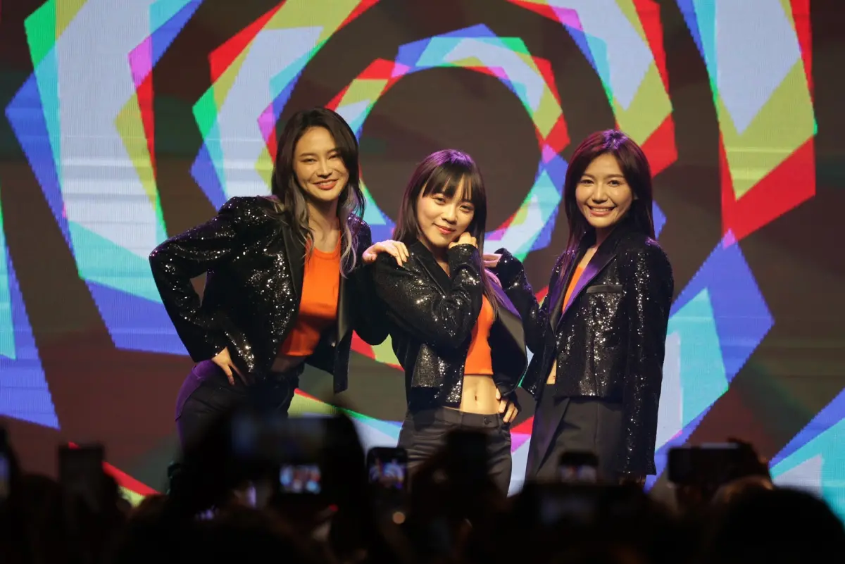 ▲黃捷、吳沛憶、賴品妤現場熱舞。（圖／黃捷競總提供）