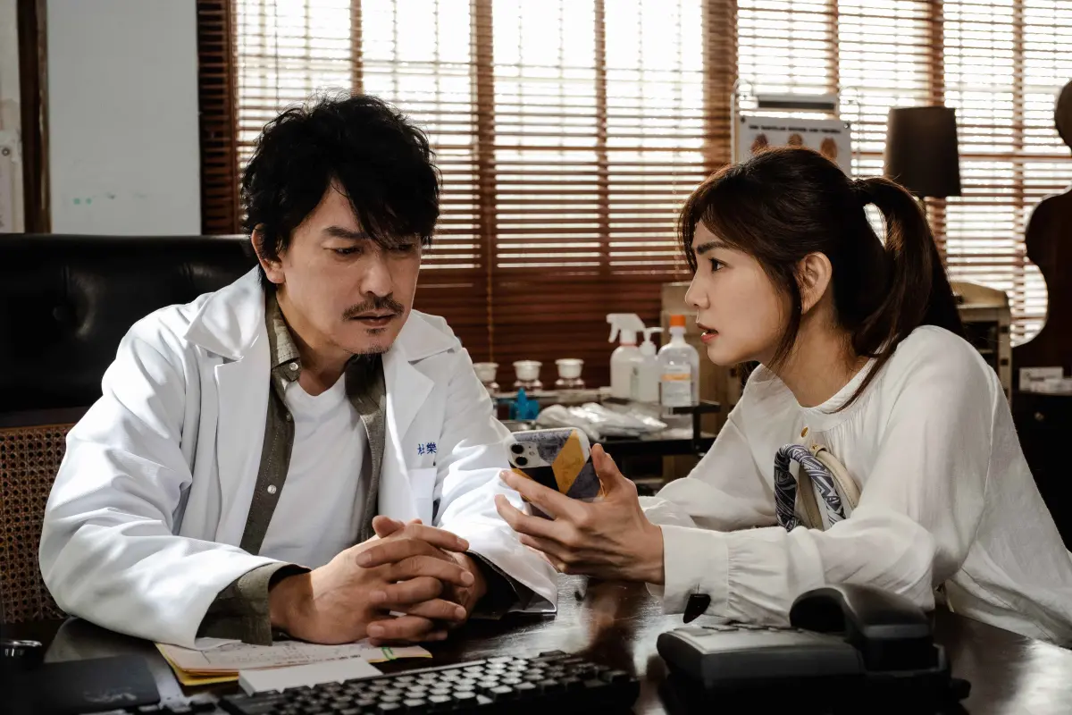 ▲王識賢（左）、Ella雙雙缺席《生命捕手》首映會，事後傳出有嫌隙。（圖／東森提供）