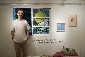 ▲知名療癒系作家阿飛及插畫家阿蕉將於12月17日下午2點，在空軍三重一村的歲月書屋舉辦粉絲見面會，將與讀者交換親手繪製的經典語錄及插畫卡片，用溫暖圖文傳遞正能量。（圖／）