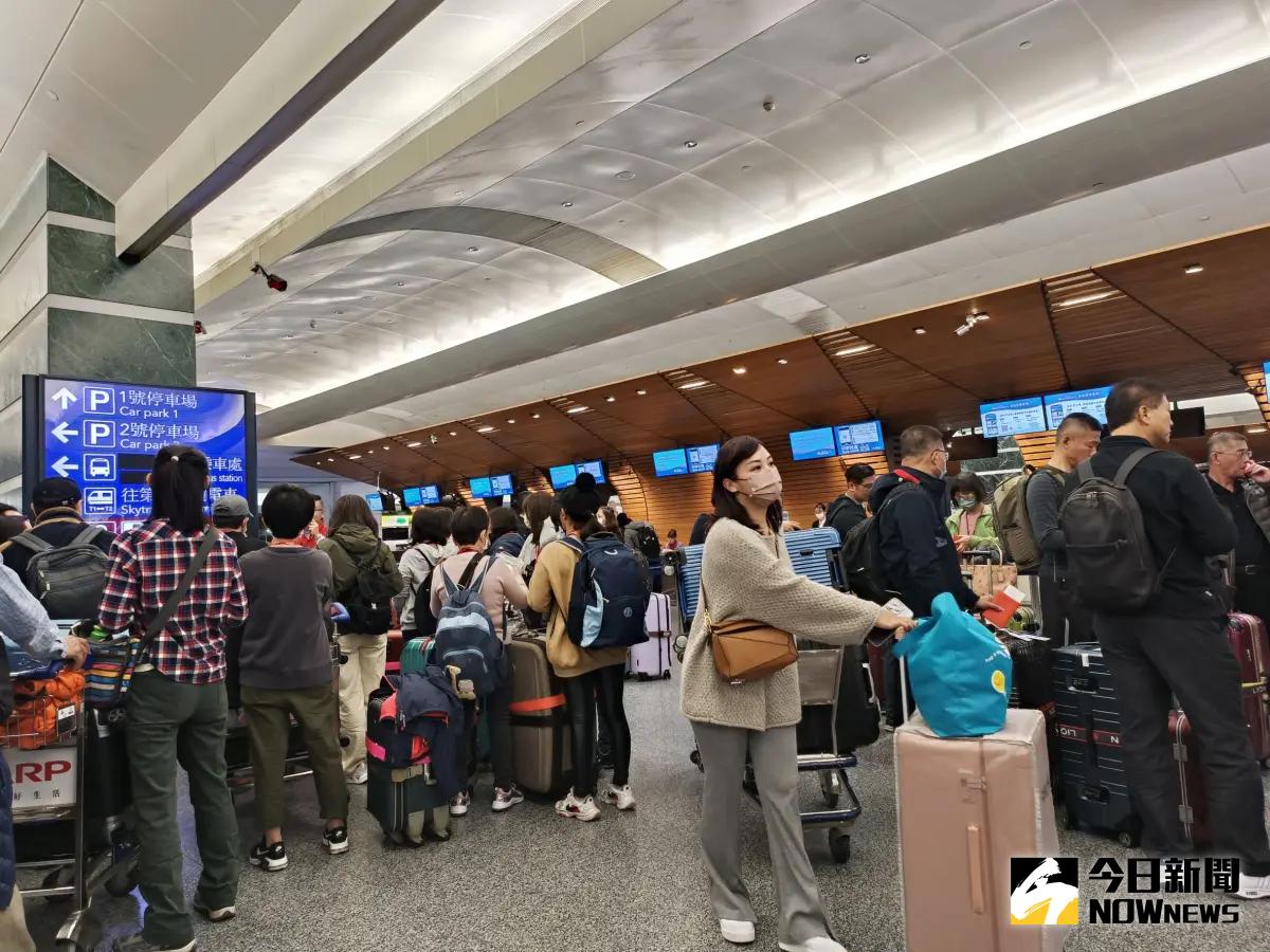 ▲台灣虎航今（1）日宣布，自2月8日起至2月14日止，凡是於桃園機場出發的航班，台灣虎航將於航班起飛前3小時開始接受辦理報到手續。（圖／記者許若茵攝）