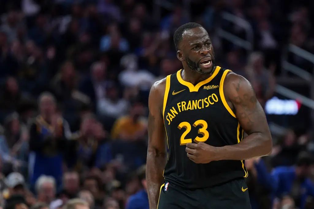 金州勇士明星前鋒Draymond Green已被准許從禁賽中復出，但他因恢復狀態而缺席了最近幾場比賽，勇士隊希望確保Green在允許上場前，身體上做好復出準備。（圖／美聯社／達志影像）