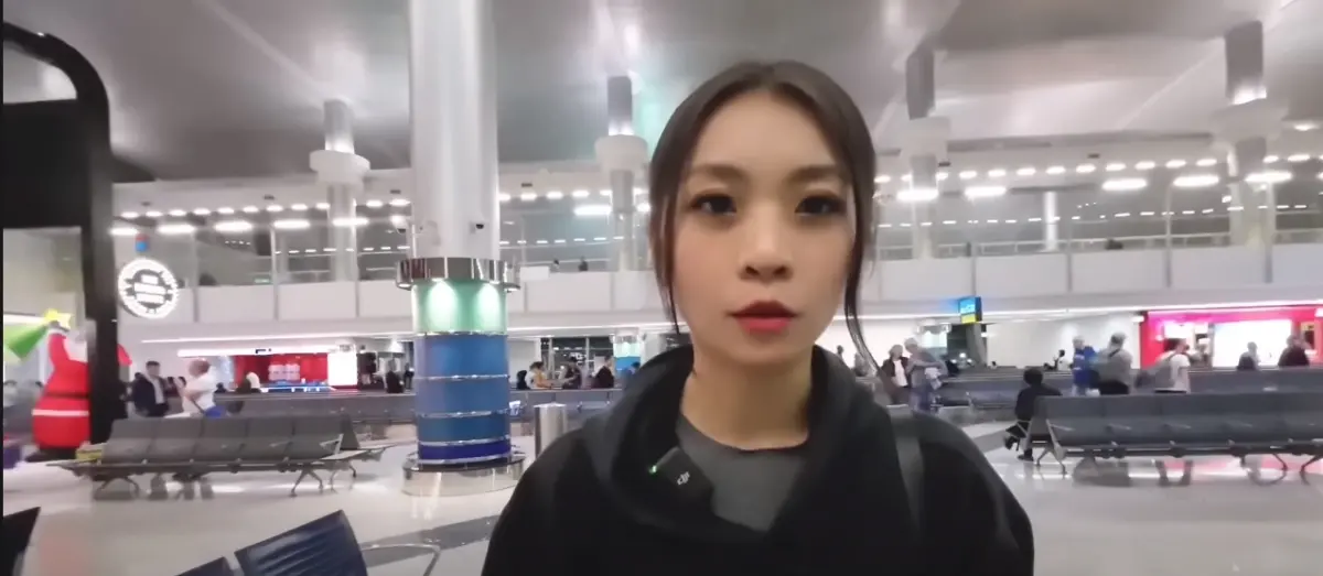 ▲網紅「纖女凱蒂老師」近日發出影片控訴，因為電子簽證網站出包，害他無法登機。（圖／截自纖女凱蒂老師YT）