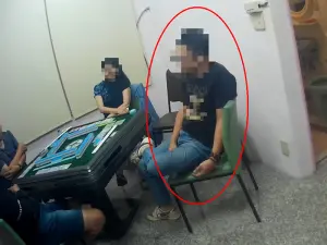 職業賭場藏身民宅  台南警逮10人送辦
