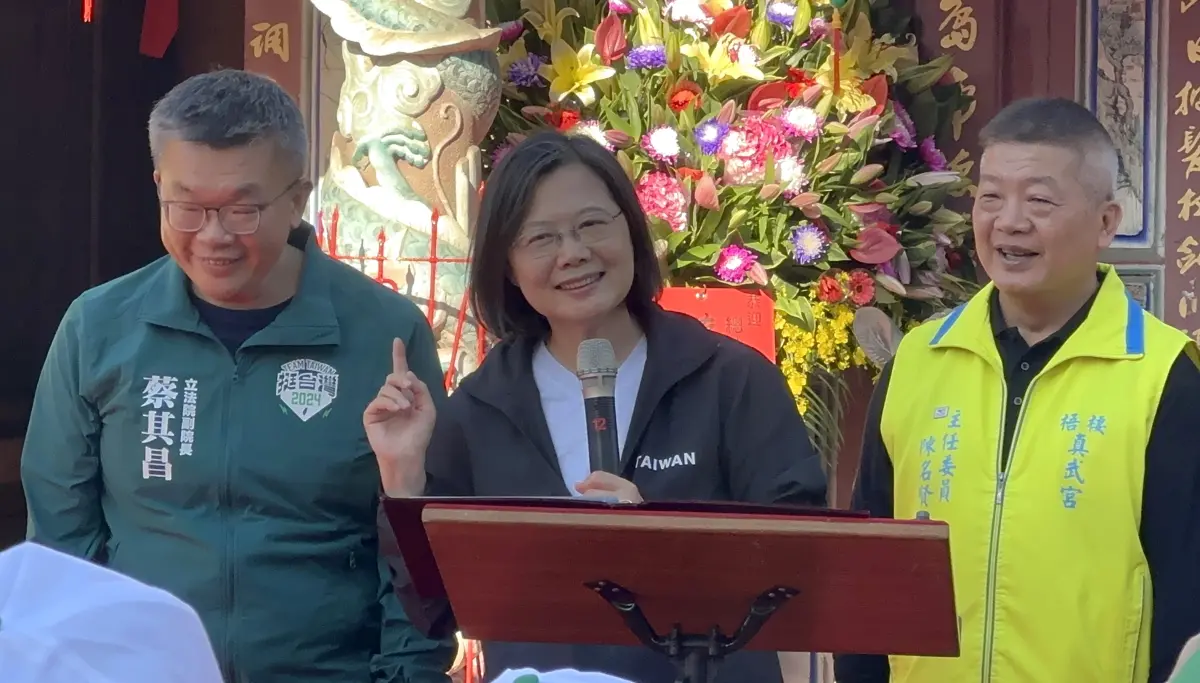 ▲蔡英文表示，「美德贏台灣」若加上她，就成了「英德美」（贏得美）。（圖／記者顏幸如攝，2023.12.15）