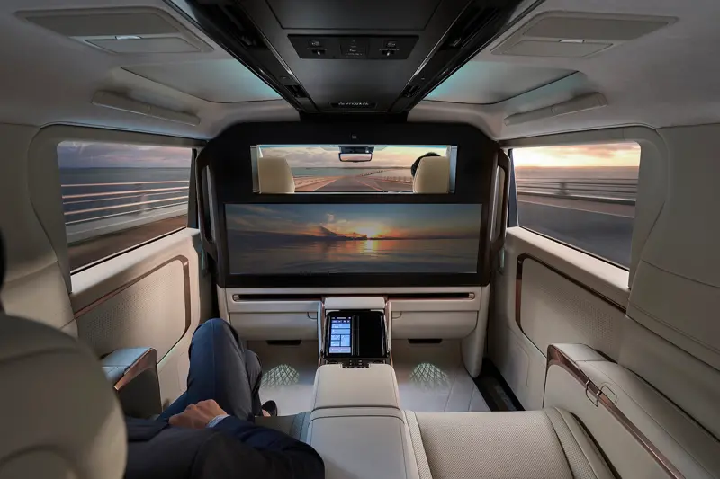 ▲ Lexus LM後座48吋液晶顯示器是來自…..？ 