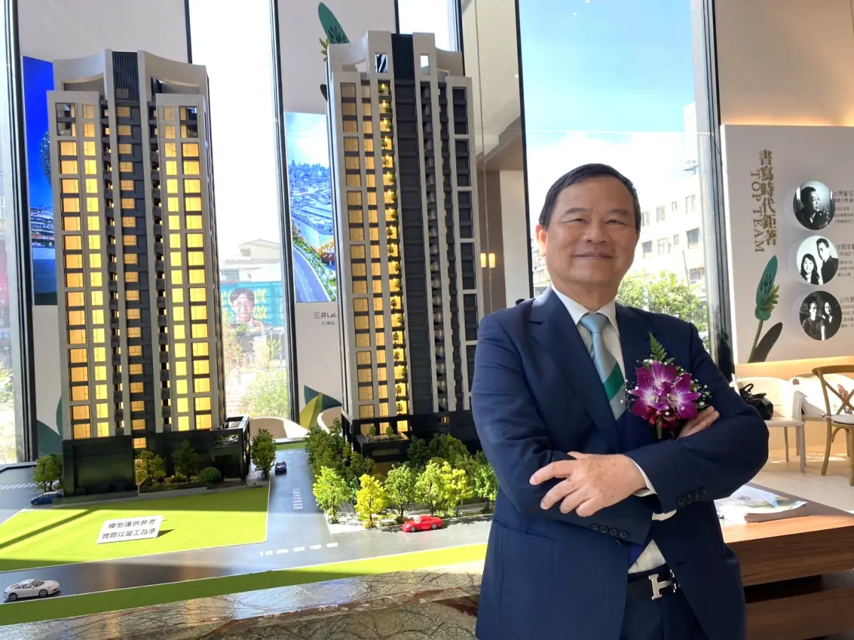 ▲鼎泰機構董事長施鵬賢對自建案「鼎泰森美圖」銷售告捷，自豪民眾眼睛雪亮，不怕貨比貨。（圖／NOWnews攝）