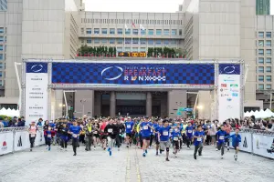 路跑／台北馬首辦3公里暖身賽　「歡樂早餐跑」吸引五千人參加
