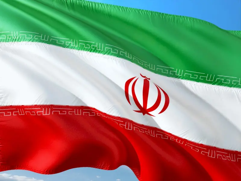 ▲伊朗對以色列的襲擊，引發了伊朗貨幣和股票市場的拋售。圖為伊朗國旗。 (Pixabay)