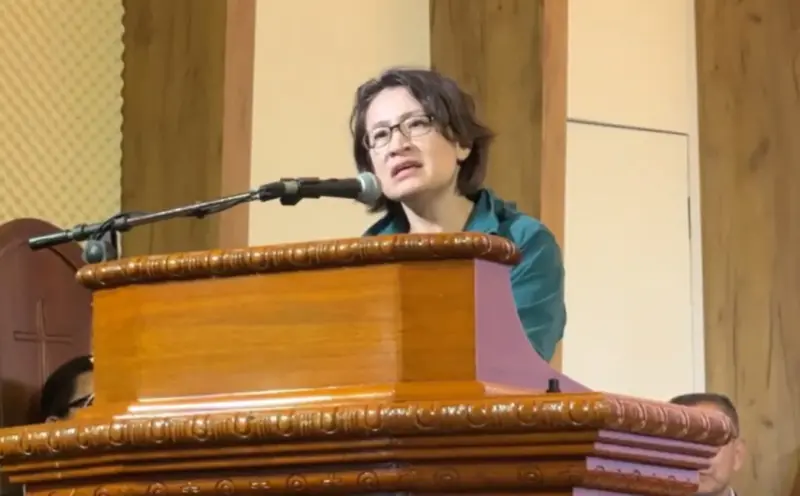 ▲蕭美琴在台中市向上教會分享人生經驗與轉折。（圖／江肇國競總提供，2023.12.16）
