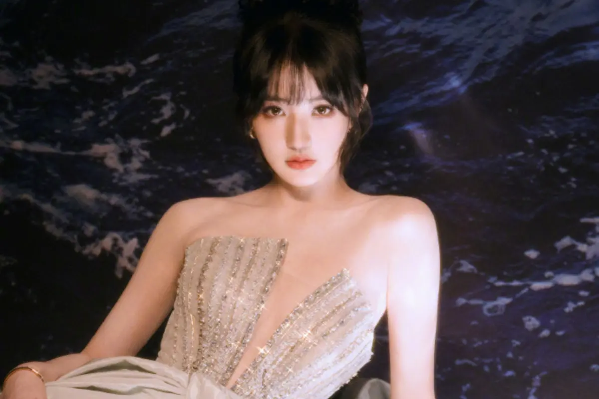 ▲徐璐當年在《後宮甄嬛傳》飾演甄嬛的妹妹，近日她身穿深V禮服，吸引網友目光。（圖／徐璐微博） 