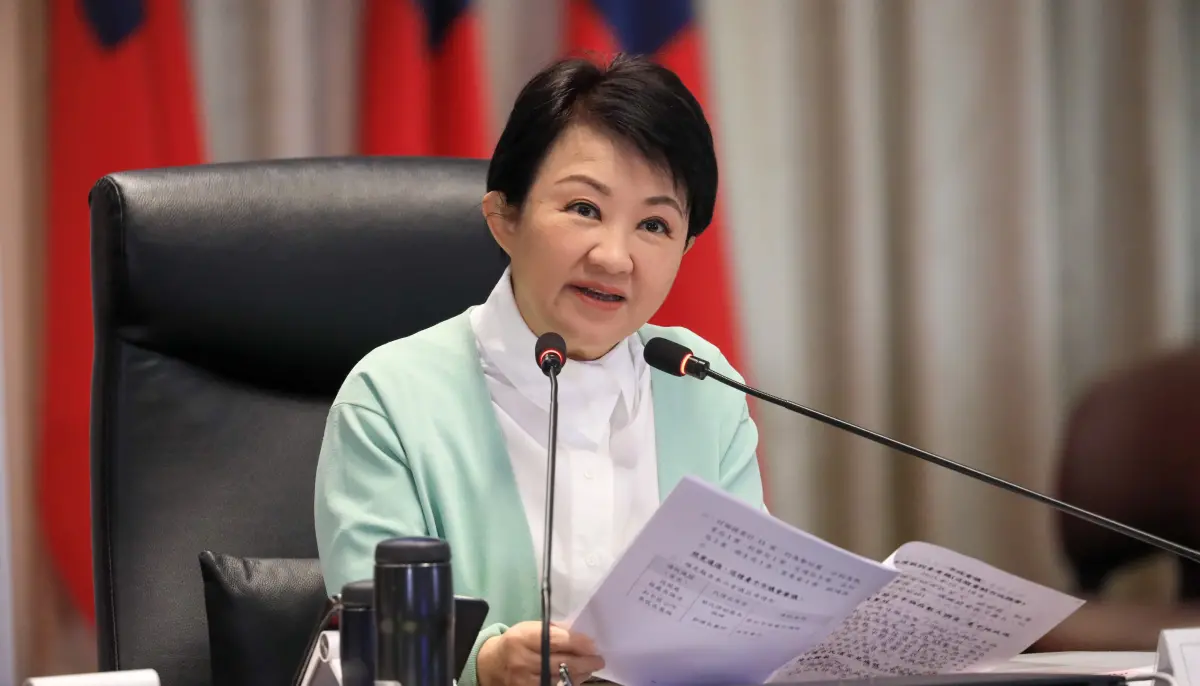 ▲台中市長盧秀燕宣佈釋出6千劑流疫苗給中壯年市民施打。（圖／台中市政府提供，2023.12.19）