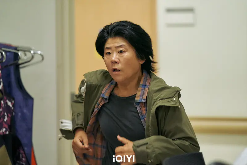 ▲李姃垠在《運氣好的日子》飾演被害者的母親。（圖／iQIYI愛奇藝國際站）