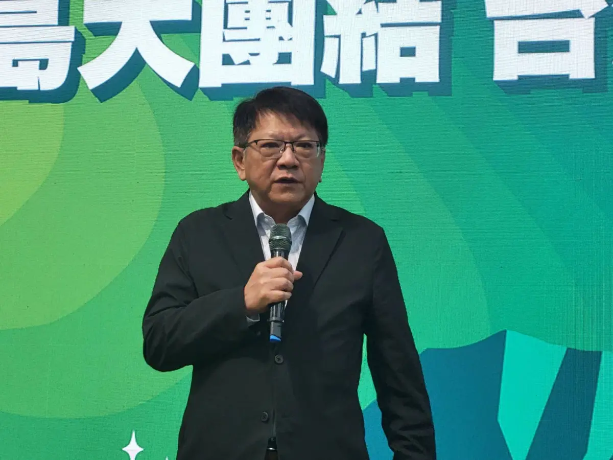 ▲針對農地停車場爭議，潘孟安呼籲，柯文哲應說明。（圖／記者陳佩君攝，2023.12.20）