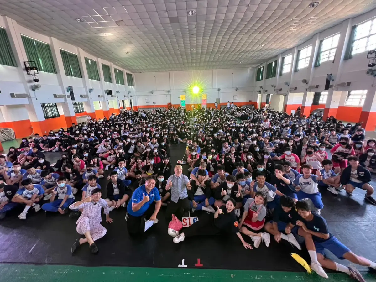 ▲桃園市政府教育局與桃園市立東興國民中學合作，由斑馬人演劇團主演的桃園市新世代反毒策略多元活動戲劇反毒計畫。（圖／品牌提供）