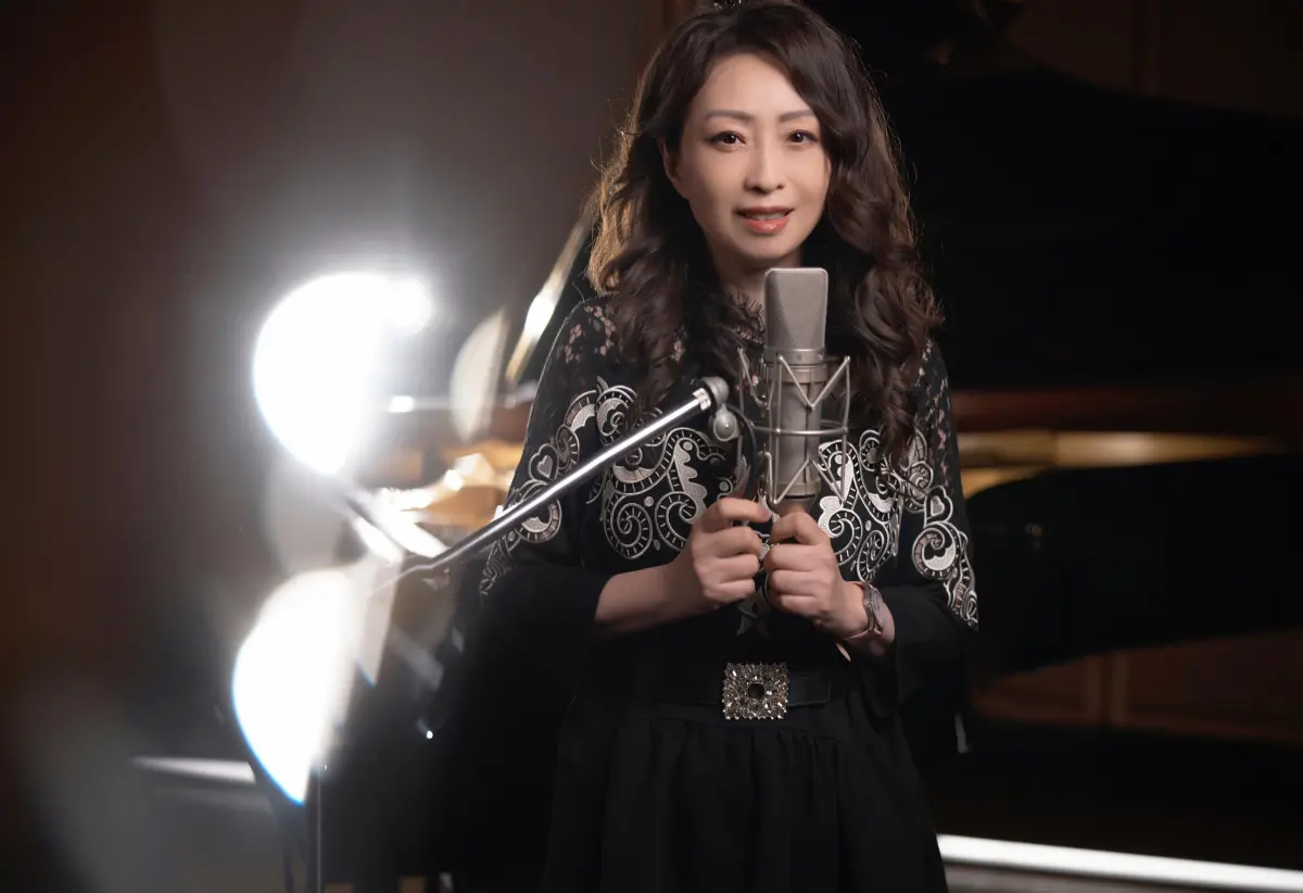 ▲戚小戀曾幫張學友寫過歌，她消失歌壇31年，於近日宣布回歸。（圖／源瑗園 San & Cloudia Studio提供）