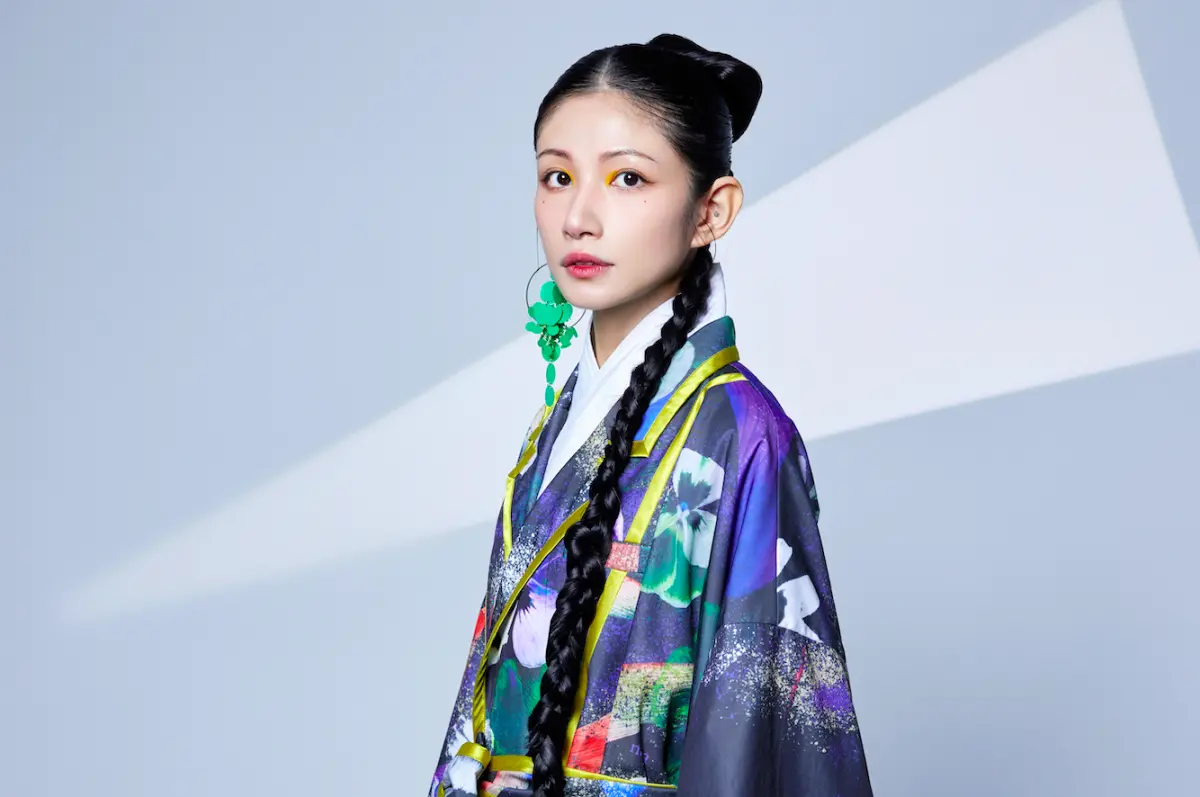 ▲李千娜懷孕5個月，挺著孕肚分享即將發片喜訊。（圖／劇樂蹦娛樂提供）