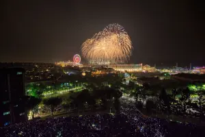 義大世界跨年實施3階段交管 晚間6時啟動免費接駁專車